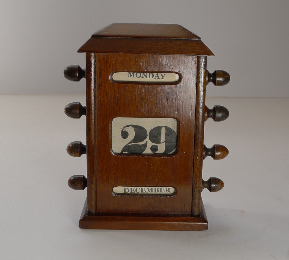 Small Mahogany Desk-top Perpetual Calendar c.1910
