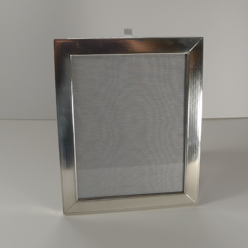Smart Antique Silver Engine-Turned Two-Way Picture Frame - 1909