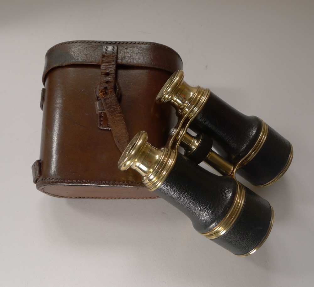 Superb Pair WW1 Binoculars and Case - British Officer's Issue - 1916 - LeMaire, Paris View V