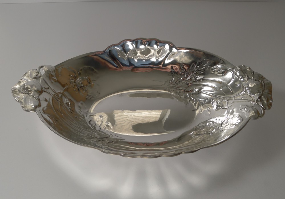 Stylish Art Nouveau French Christofle Gallia Bread Basket c.1910 View II