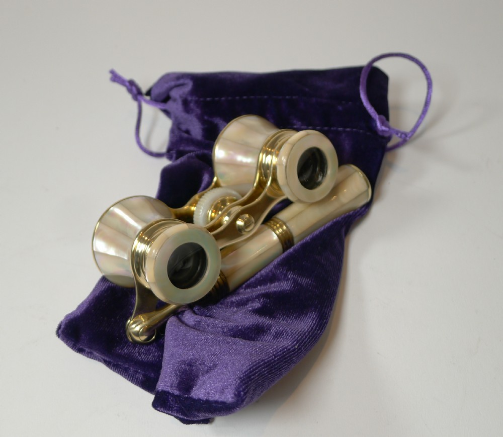 Fabulous Pair Antique French Mother of Pearl Opera Glasses c.1890 - Lorgnette Handle View VIII