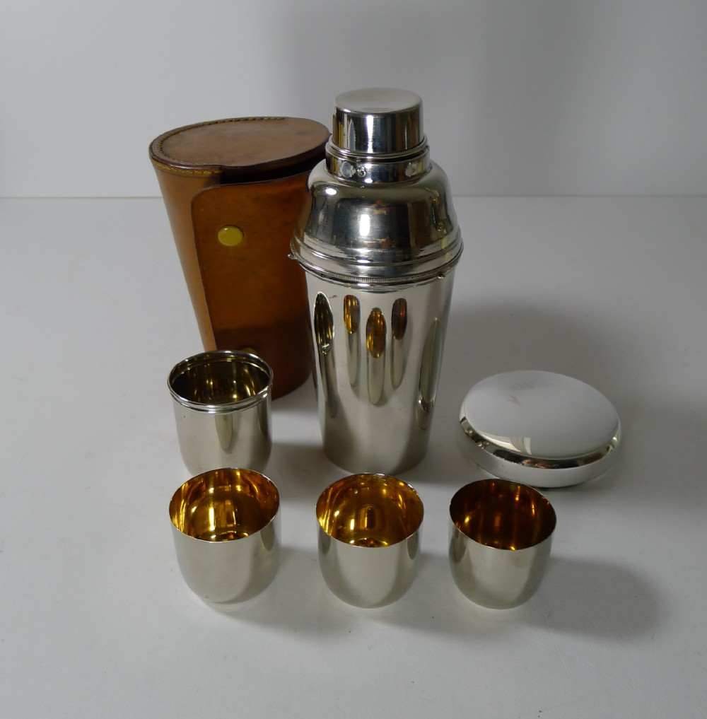German Travel Cocktail Shaker / Bar Set c.1930