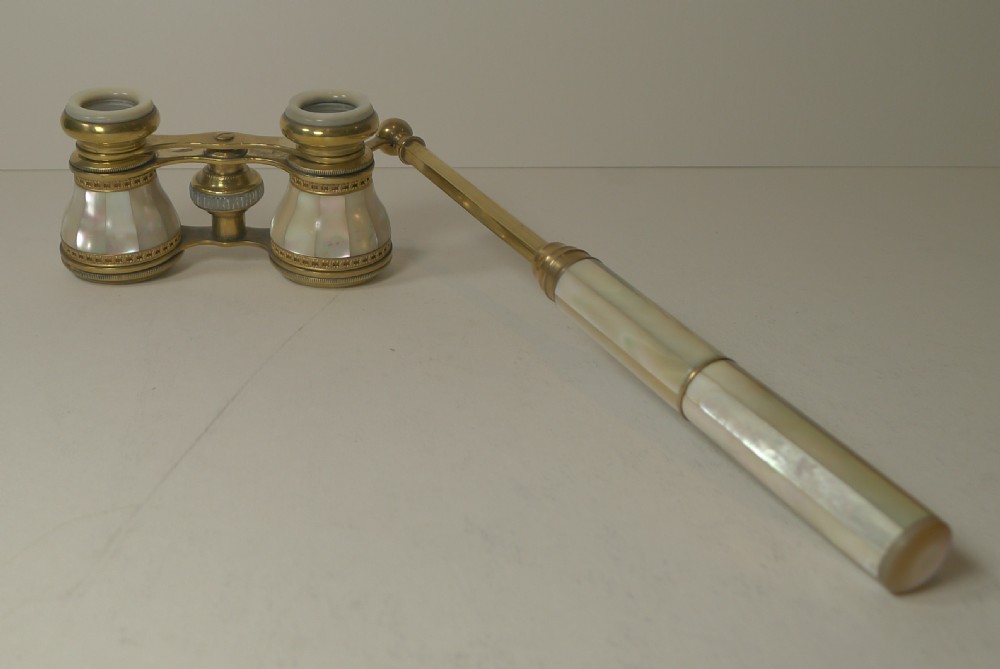 Pair French Mother of Pearl Opera Glasses - Lorgnette Handle c.1900 View VIII