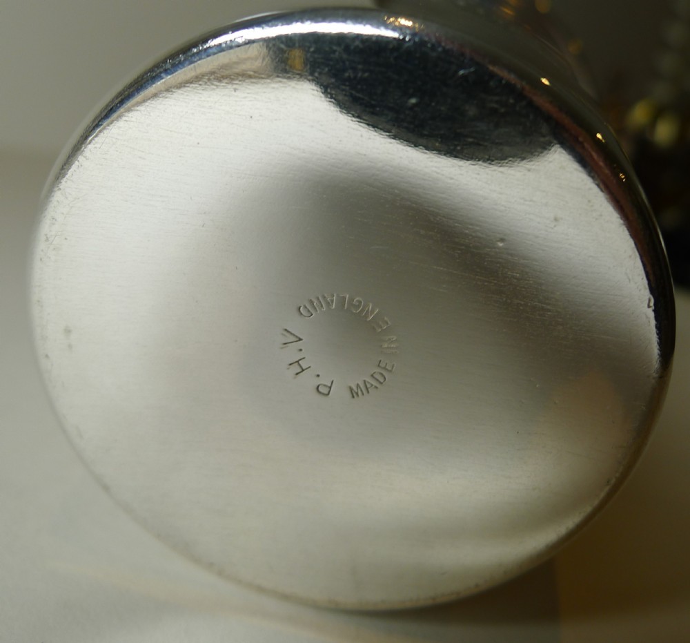 Handsome English Art Deco Silver Plated Cocktail Shaker c.1930's View VII