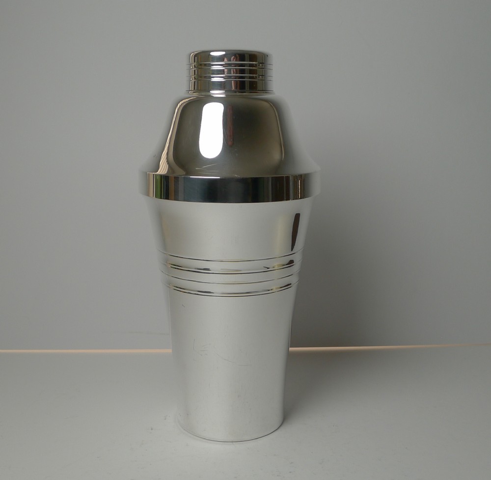 French Art Deco Silver Plated Cocktail Shaker c.1930 - Le Chardon by St Medard, Paris