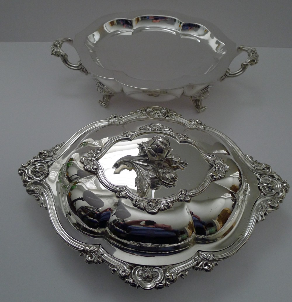 Grand Elkington Silver Plate Entree / Chafing Dish - 1853 View II