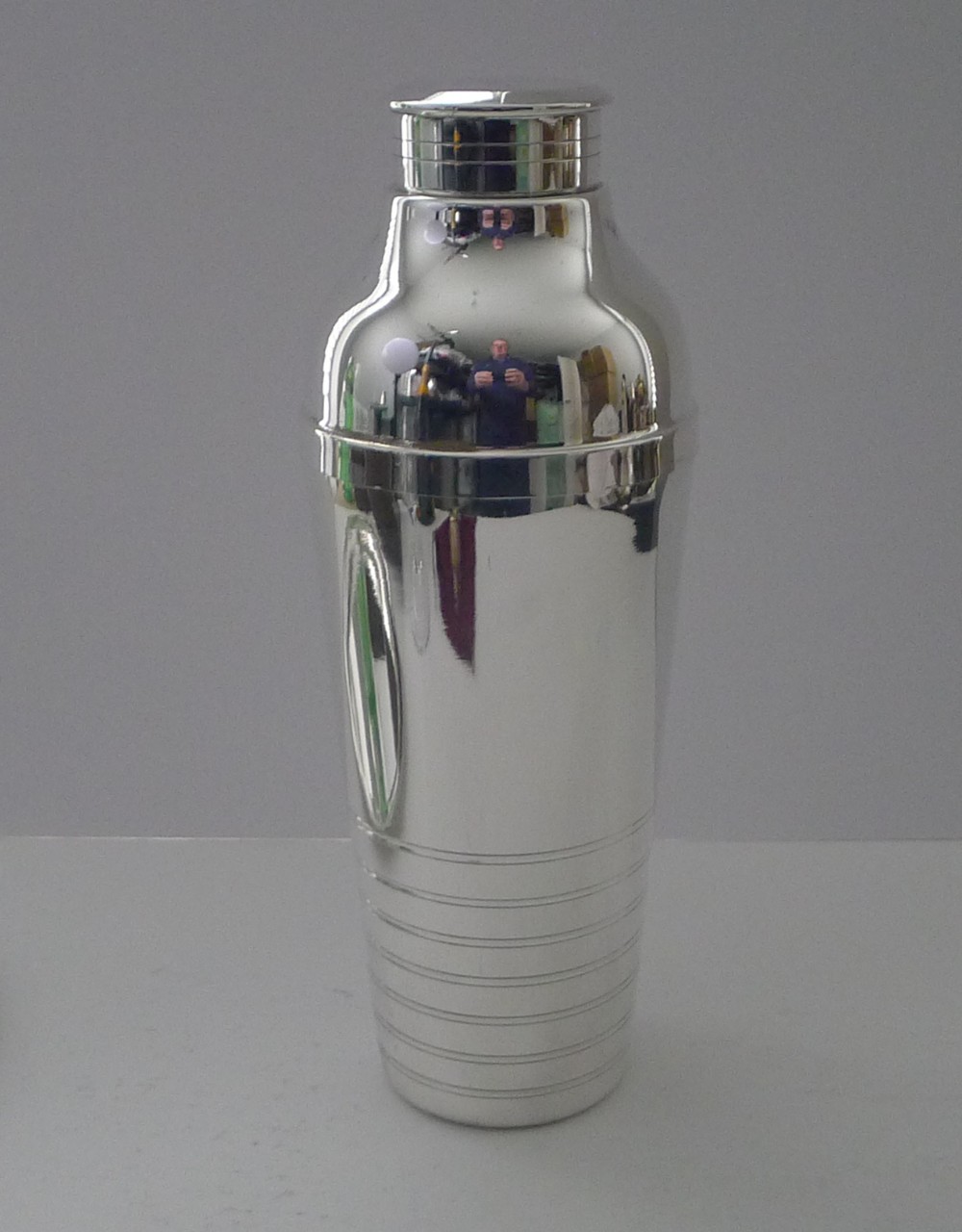 Large French Art Deco Cocktail Shaker In Silver Plate c.1930