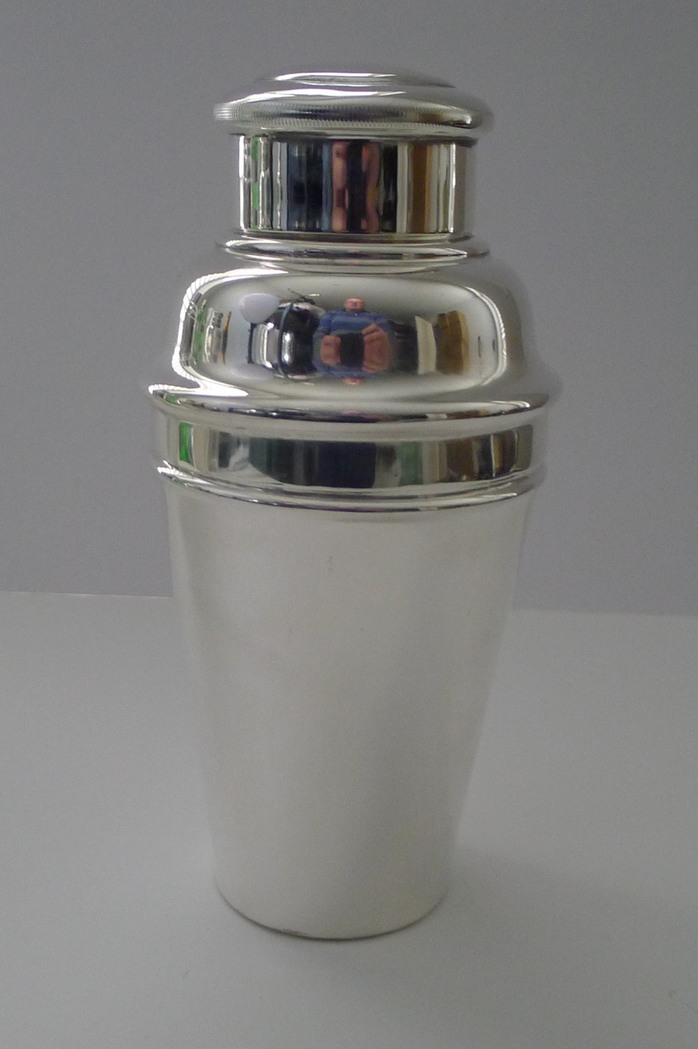 English Art Deco Cocktail Shaker by William Suckling Ltd. c.1930