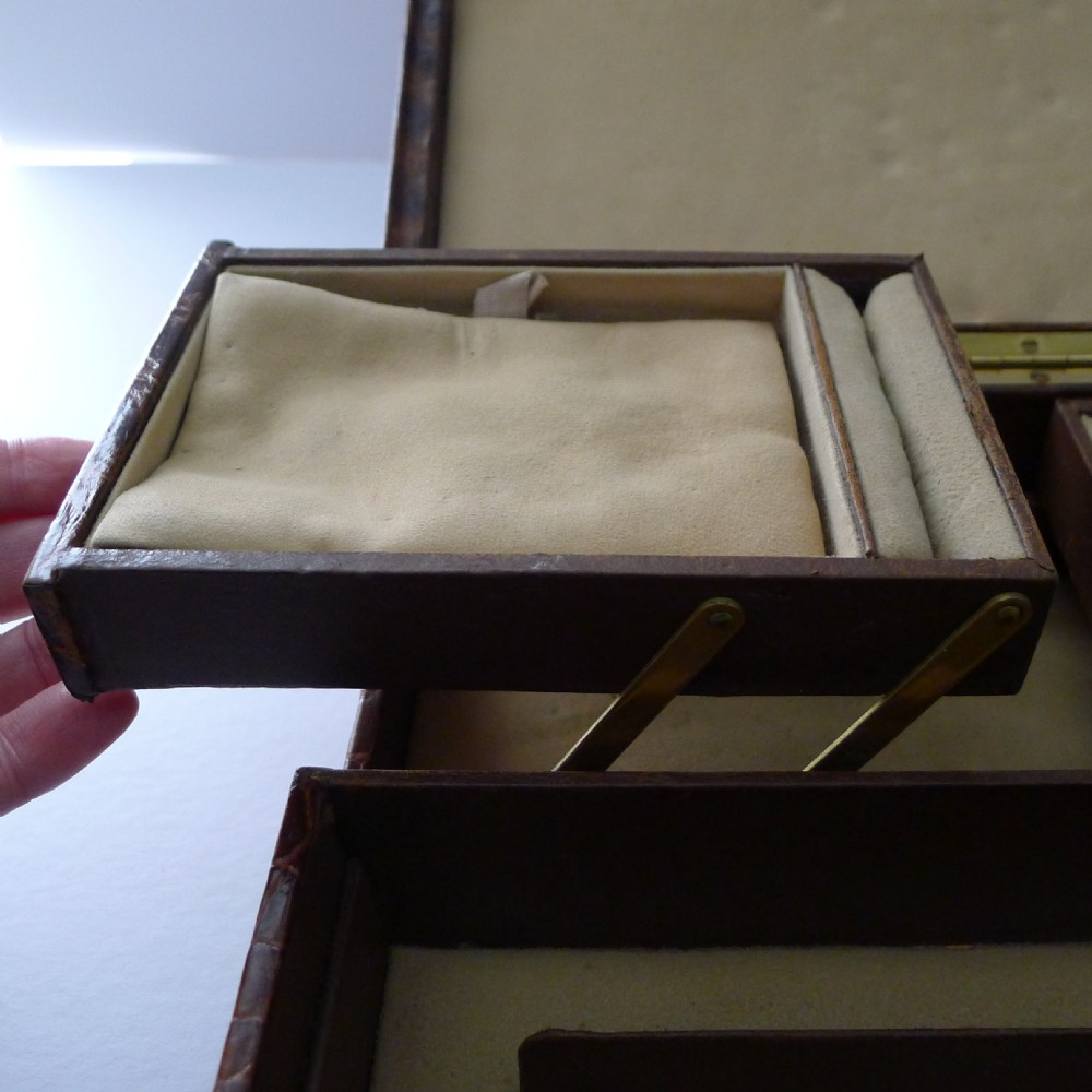 Superb Antique English Crocodile Jewellery Box by Mappin & Webb View XI