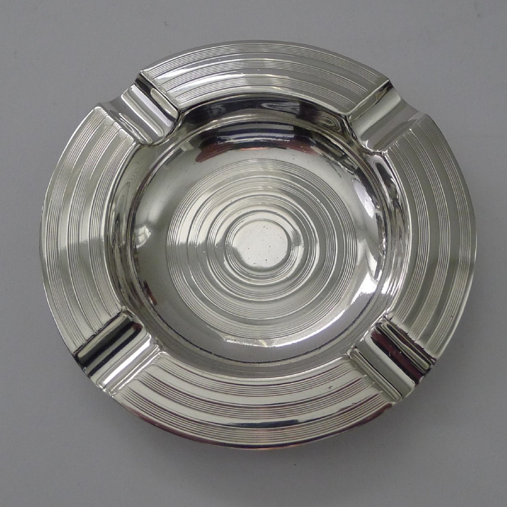 Goldsmiths & Silversmiths Co. Ltd. - Art Deco Ashtray