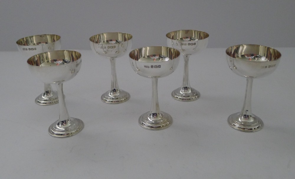  Cased Set of 6 Silver Liqueur 'Champagne Coupes’, James Dixon & Sons, Sheffield 1910 View IX