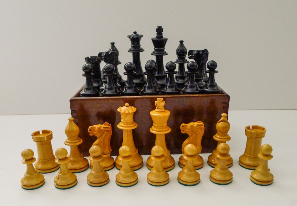 Antique English Chess Set c.1920 View III