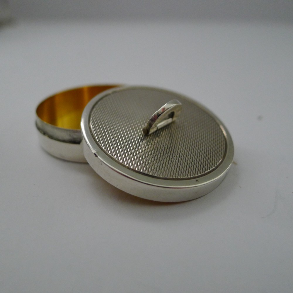 Asprey, London - Small Sterling Silver Box - 1958 View XI