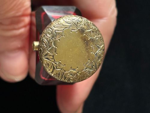 VICTORIAN SAMPSON MORDAN SILVER GILT RUBY GLASS SCENT BOTTLE VINAIGRETTE 1878 - ADDITIONAL PHOTO 6