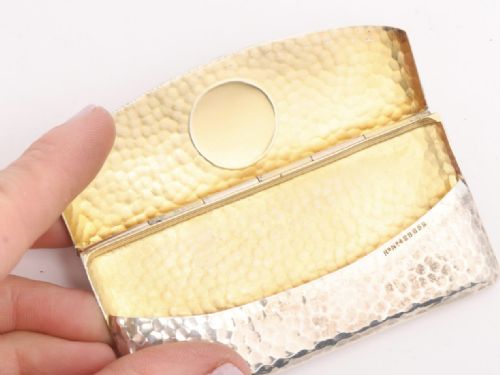 STUNNING SILVER GILT EDWARDIAN CARD CASE SAMPSON MORDAN LONDON 1907 PLANISHED - ADDITIONAL PHOTO 2