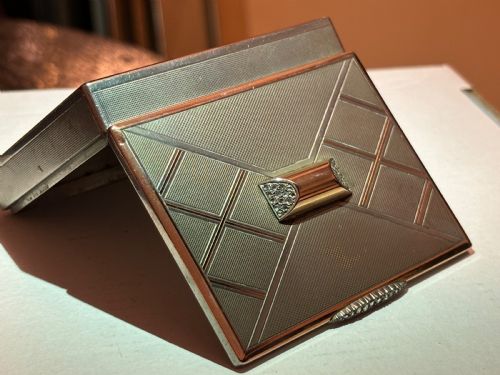 VAN CLEEF ARPELS ART DECO DIAMOND ROSE GOLD BOX C1930 - ADDITIONAL PHOTO 1