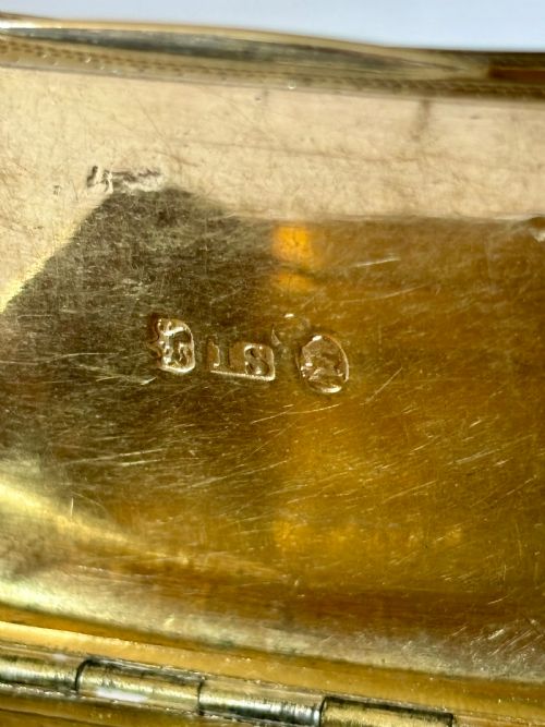 GEORGE III SILVER GILT CURVED SNUFF BOX BIRMINGHAM 1808 BY JOHN SHAW - ADDITIONAL PHOTO 10