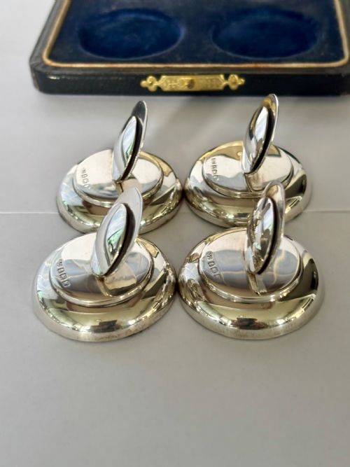 SET OF 4 SILVER GEORGE V MENU HOLDERS GEORGE UNITE 1921 ORIGINAL CASE - ADDITIONAL PHOTO 9