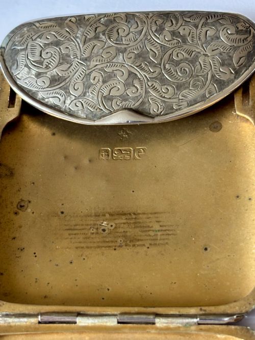 EDWARDIAN SILVER GILT CIGARETTE CASE WITH LION CREST BOARDMAN GLOSSOP CO 1904 - ADDITIONAL PHOTO 12