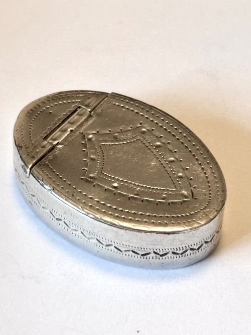 GEORGE III STERLING SILVER PATCH BOX BIRMINGHAM 1791 SAMUEL PEMBERTON - ADDITIONAL PHOTO 5