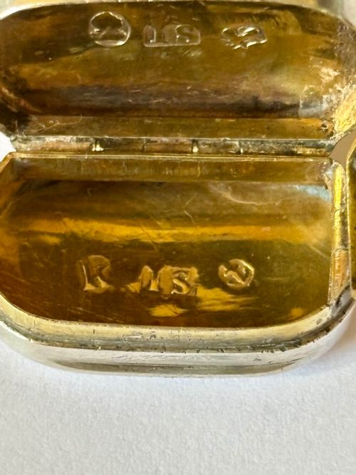 GEORGE III SILVER GILT VINAIGRETTE BIRMINGHAM 1808 JOHN SHAW PLAIN DESIGN - ADDITIONAL PHOTO 7