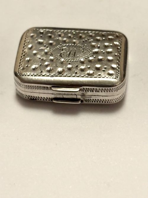 GEORGE III SILVER GILT VINAIGRETTE BIRMINGHAM 1811 SAMUEL PEMBERTON - ADDITIONAL PHOTO 1