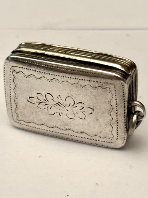 fig 1. Silver Gilt Early Victorian Vinaigrette Birmingham 1840 William Simpson