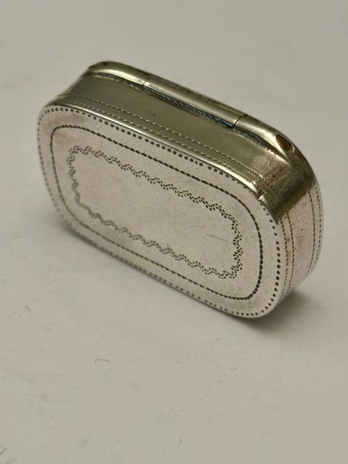 GEORGE III STERLING SILVER PATCH PILL BOX JOSEPH TAYLOR BIRMINGHAM 1810 - ADDITIONAL PHOTO 4