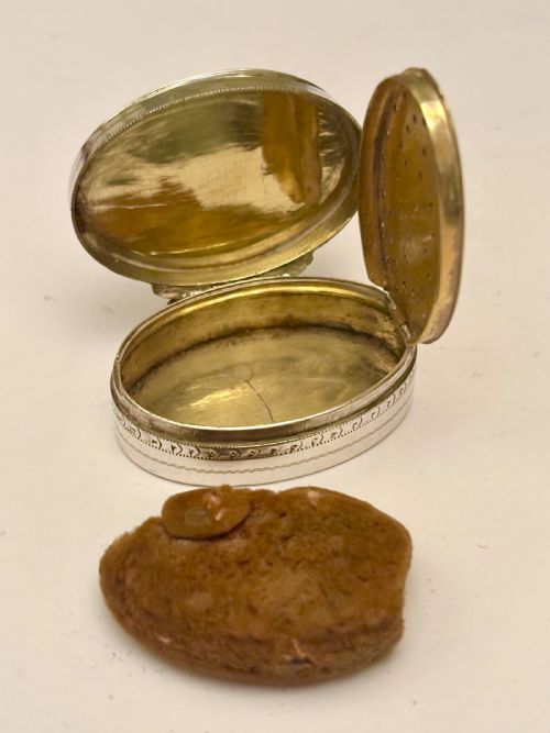george iii large oval silver gilt vinaigrette bham 1798 ford slater rare - CATEGORY: ANTIQUE SILVER - DATED GEORGIAN