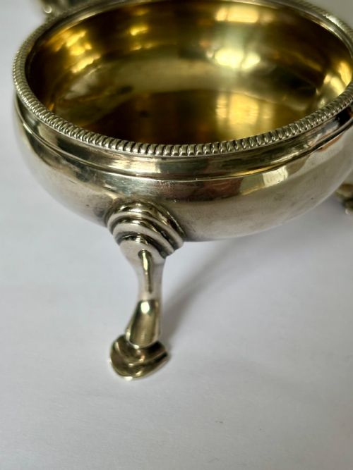A PAIR OF GEORGE III SILVER GILT SALTS LONDON 1796 PETER ANN BATEMAN - ADDITIONAL PHOTO 9