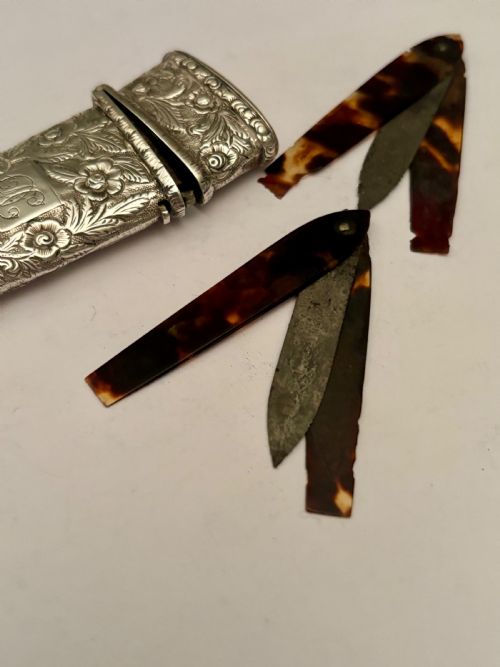 ANTIQUE WILLIAM IV SILVER CASED FLEAM FOR BLOOD LETTING TAYLOR PERRY BHAM 1834 - ADDITIONAL PHOTO 5