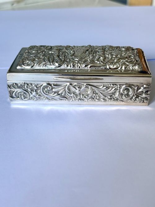 ANTIQUE SILVER DRESSING TABLE TRINKET BOX GOLDSMITHS SILVERSMITHS LONDON 1924 - ADDITIONAL PHOTO 11