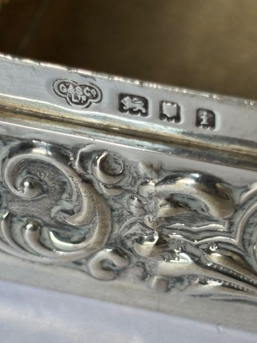 ANTIQUE SILVER DRESSING TABLE TRINKET BOX GOLDSMITHS SILVERSMITHS LONDON 1924 - ADDITIONAL PHOTO 4
