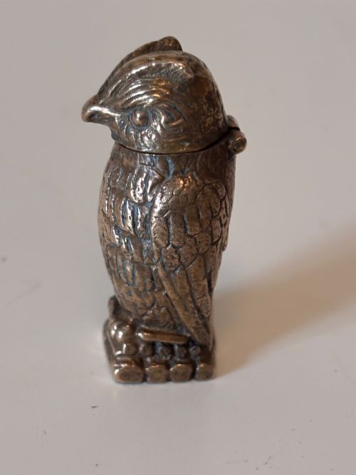 ANTIQUE NOVELTY BRASS OWL VESTA CASE MATCH SAFE CASE - ADDITIONAL PHOTO 6