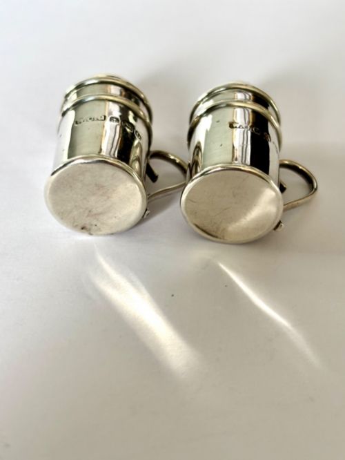 PAIR OF NOVELTY SILVER PEPPERETTES FLOUR SHAKERS 1913 WILFRED CHIDLAW GRIFFITHS - ADDITIONAL PHOTO 7
