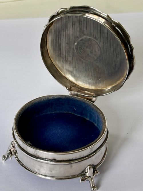 ANTIQUE GEORGE V SILVER DRESSING TABLE JEWELLERY RING TRINKET BOX BIRMINGHAM 1923 - ADDITIONAL PHOTO 2