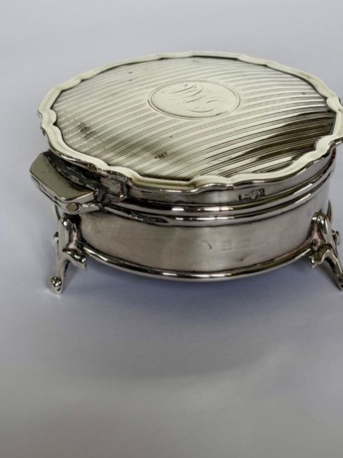 ANTIQUE GEORGE V SILVER DRESSING TABLE JEWELLERY RING TRINKET BOX BIRMINGHAM 1923 - ADDITIONAL PHOTO 4