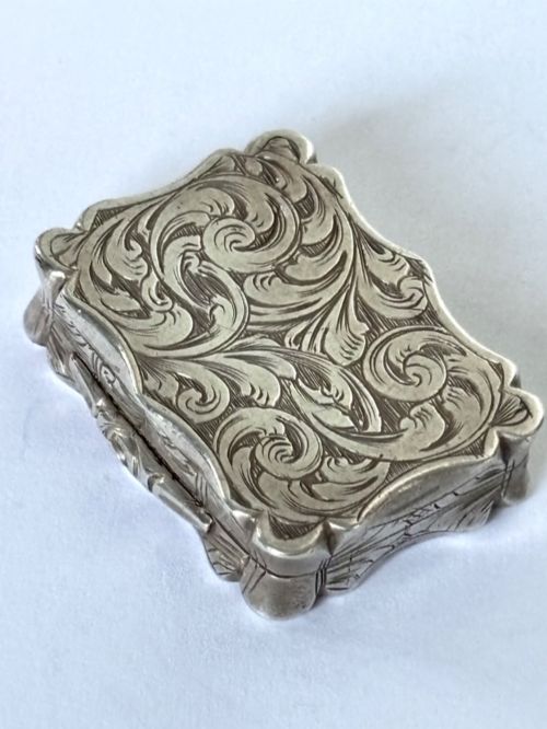 EARLY VICTORIAN SILVER GILT VINAIGRETTE BIRMINGHAM 1855 DAVID PETTIFER - ADDITIONAL PHOTO 7