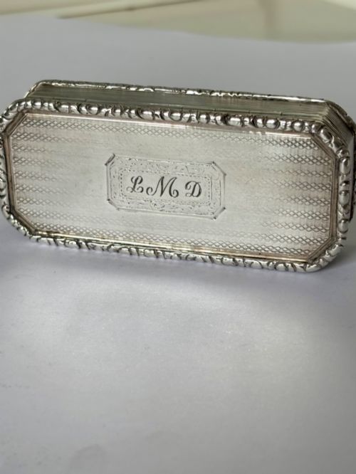 LARGE WILLIAM IV SILVER GILT SNUFF BOX THOMAS SHAW BIRMINGHAM 1836 827G - ADDITIONAL PHOTO 4