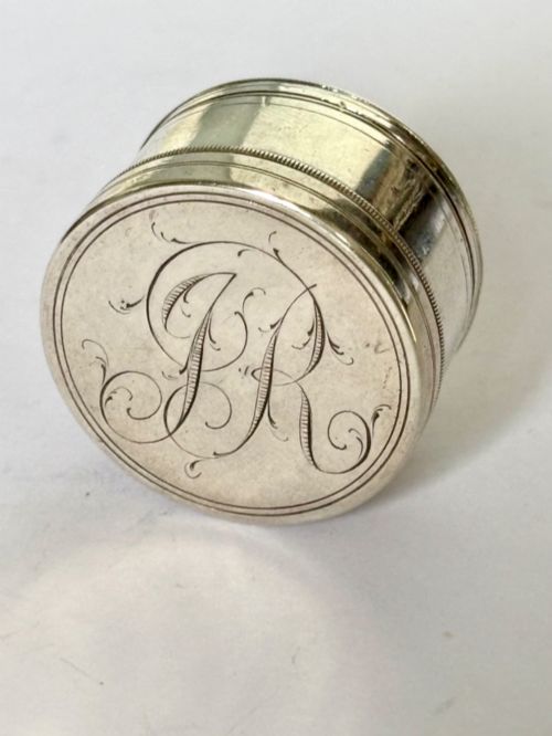 GEORGE III STERLING SILVER PATCH PILL PYX BOX LONDON C1790S MAKER RC - ADDITIONAL PHOTO 4