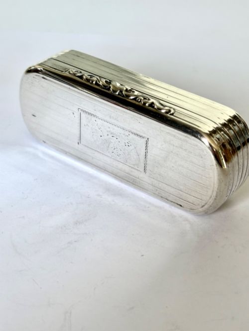 VICTORIAN SILVER GILT SNUFF BOX ROBERT THORNTON BIRMINGHAM 1876 83G - ADDITIONAL PHOTO 6