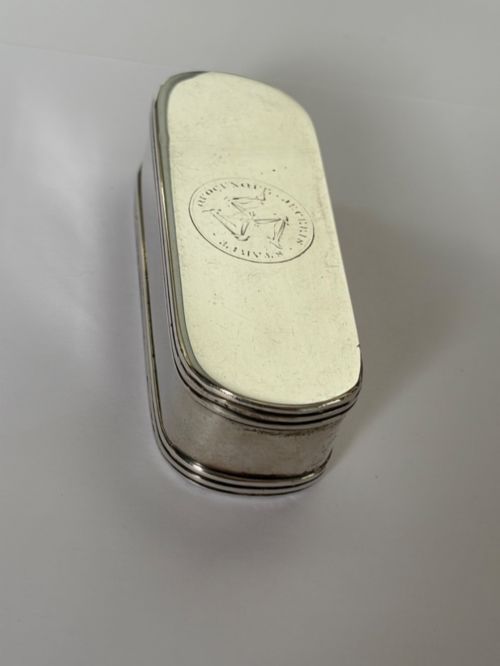 GEORGE III SILVER GILT SNUFF BOX CORNELIUS BLAND LONDON 1795 ISLE OF MAN CREST MANX - ADDITIONAL PHOTO 2