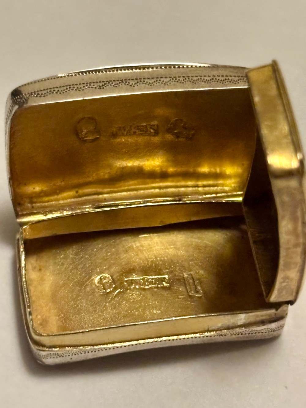 George III Curved Silver Gilt Vinaigrette Birmingham 1808 Wardell & Kempson View XI