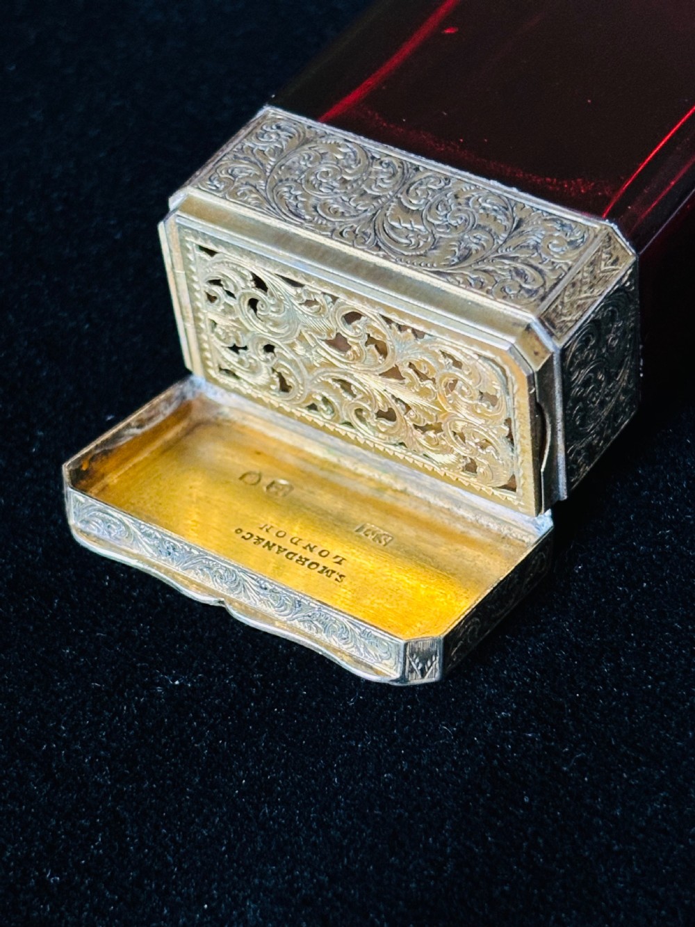 Victorian Sampson Mordan Silver Gilt Ruby Glass Scent Bottle & Vinaigrette 1878 View XX
