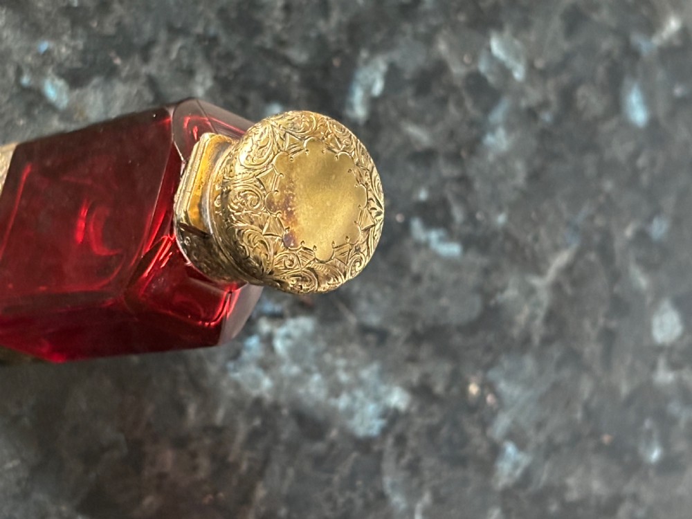 Victorian Sampson Mordan Silver Gilt Ruby Glass Scent Bottle & Vinaigrette 1878 View XXIII