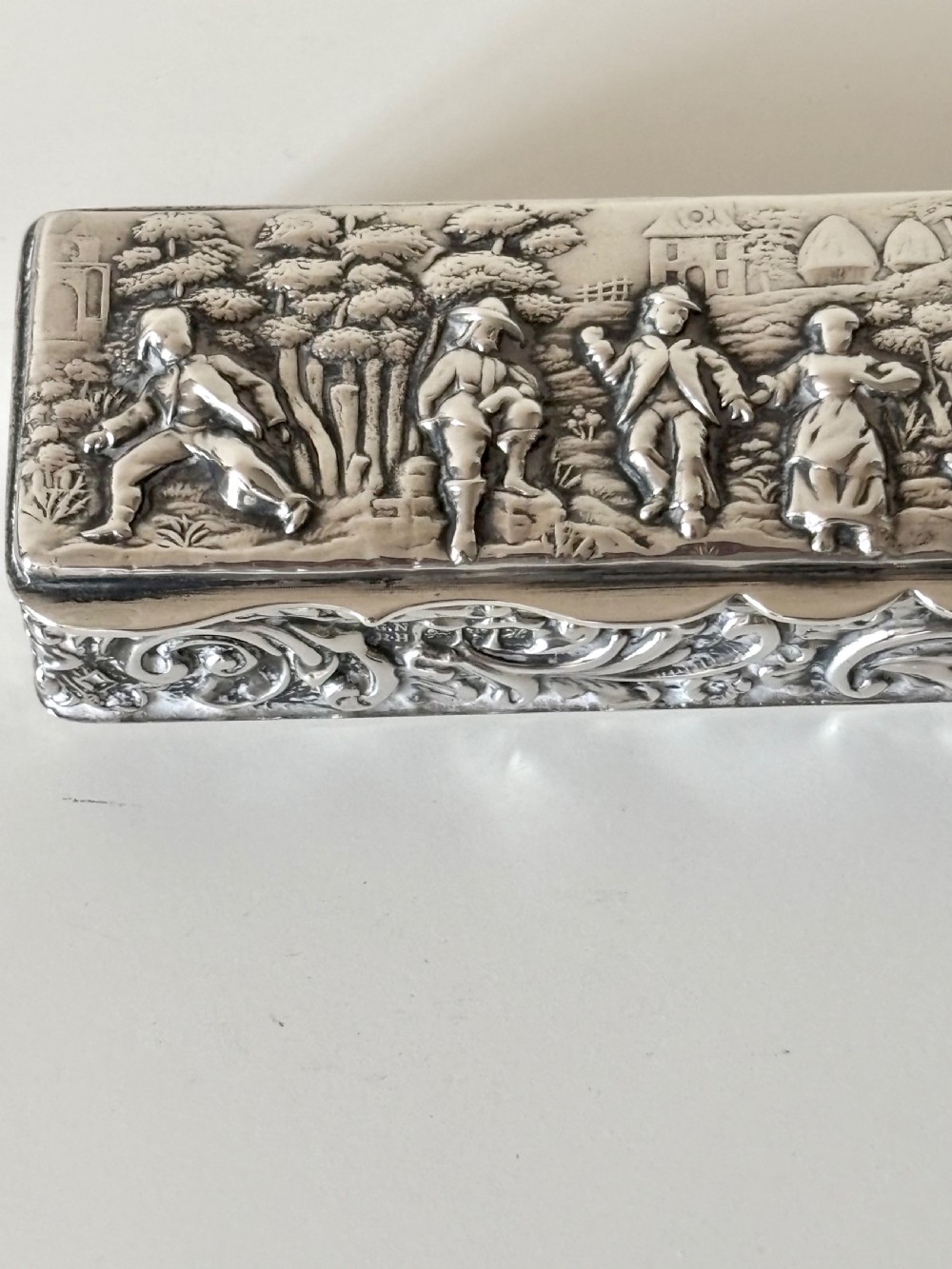 Edwardian Silver Hat Pin Trinket Box Chester 1908 Nathan & Hayes FINNIGANS 23cm View VI
