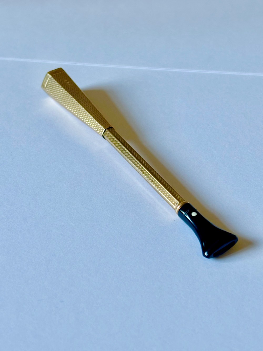 Antique Alfred Dunhill 9ct Gold Cigarette holder White spot c1940’s View II