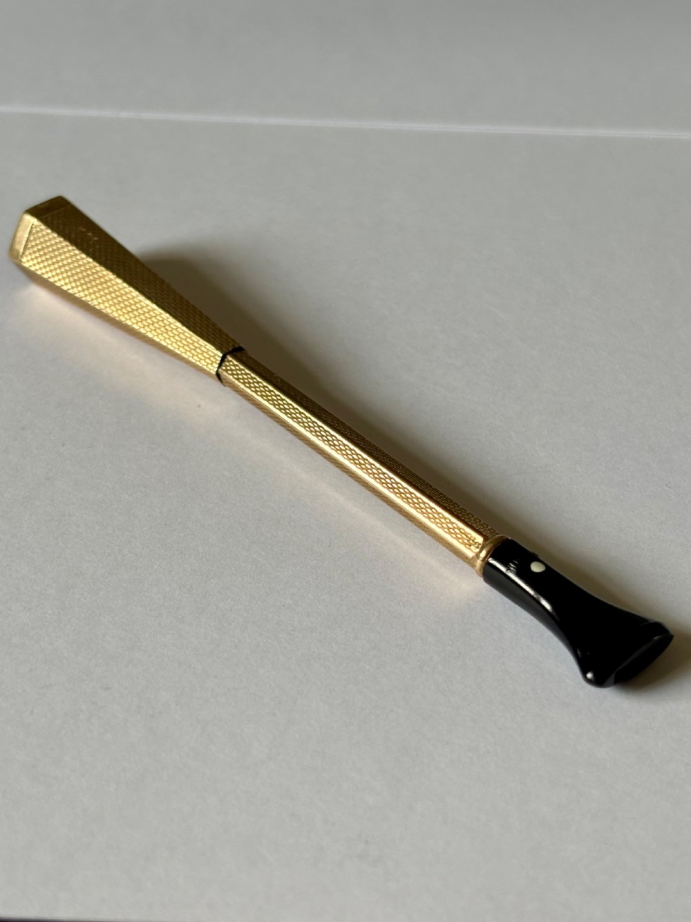 Antique Alfred Dunhill 9ct Gold Cigarette holder White spot c1940’s View XIII