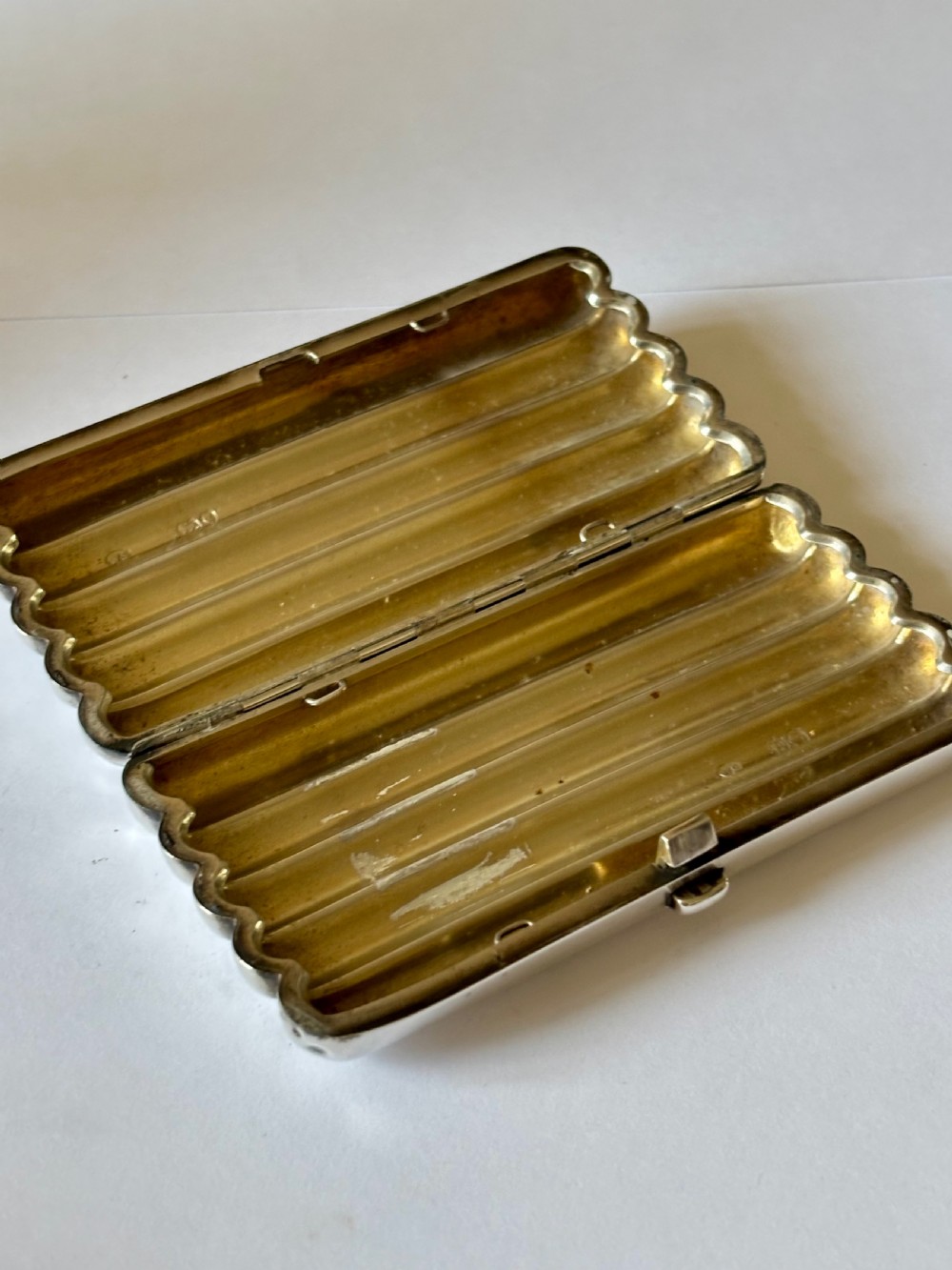 Victorian silver torpedo cheroot cigar case, William Summers London 1881 View III