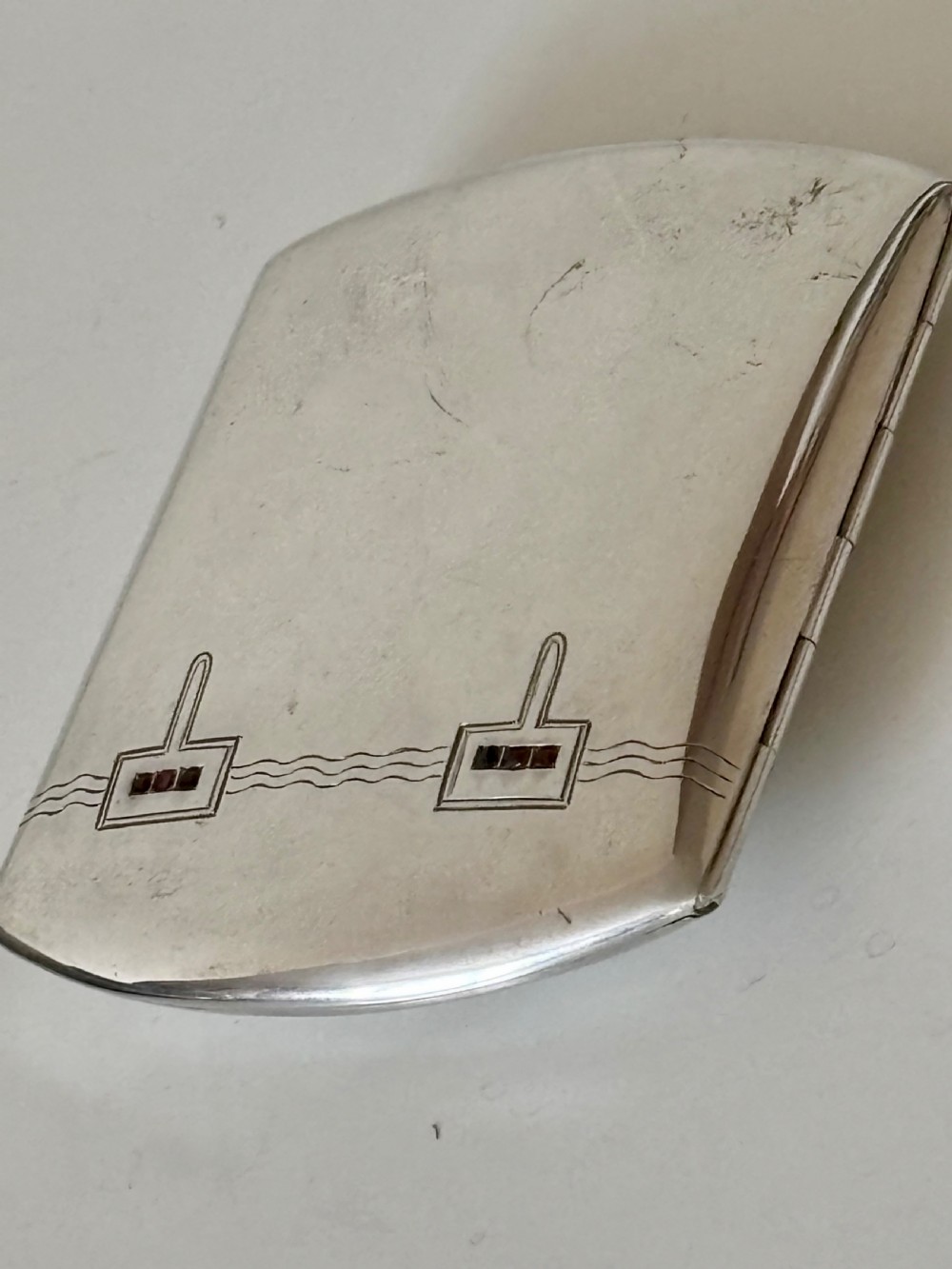 An Art Deco German 800 Silver synthetic ruby cigarette case c1925 View III